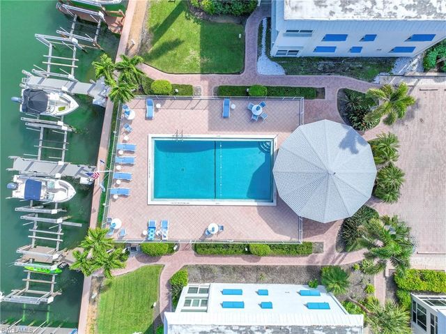 2100 Gulf Shore BLVD N 212, Naples, FL 34102