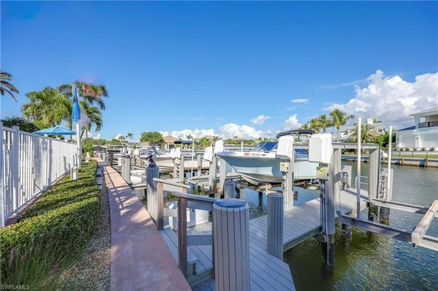 2100 Gulf Shore BLVD N 212, Naples, FL 34102