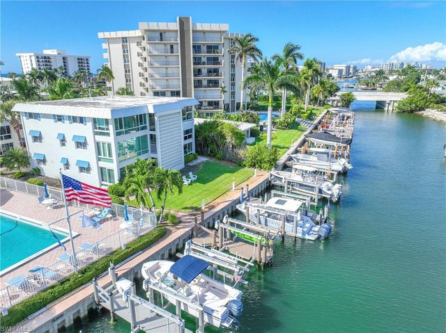 2100 Gulf Shore BLVD N 212, Naples, FL 34102