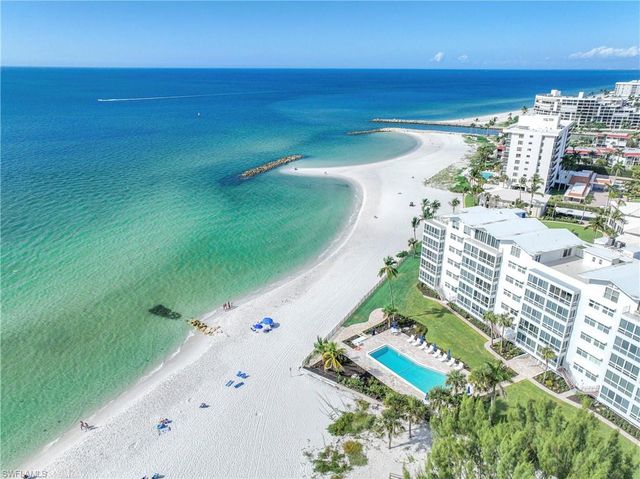 2100 Gulf Shore BLVD N 212, Naples, FL 34102