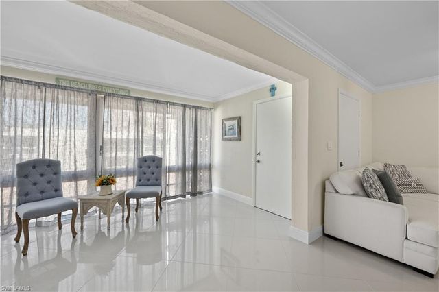 2100 Gulf Shore BLVD N 212, Naples, FL 34102