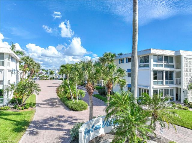 2100 Gulf Shore BLVD N 212, Naples, FL 34102