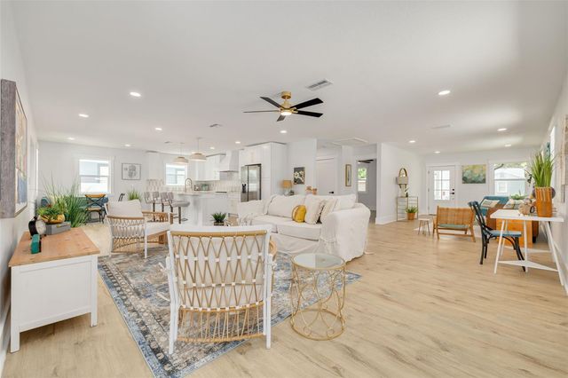 3544 4TH AVENUE N, St Petersburg, FL 33713