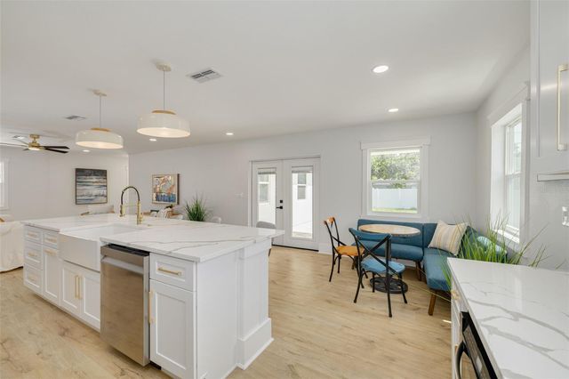 3544 4TH AVENUE N, St Petersburg, FL 33713