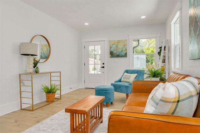 3544 4TH AVENUE N, St Petersburg, FL 33713