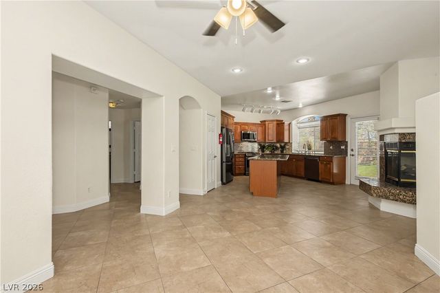 1424 Clipperton Avenue, Henderson, NV 89074