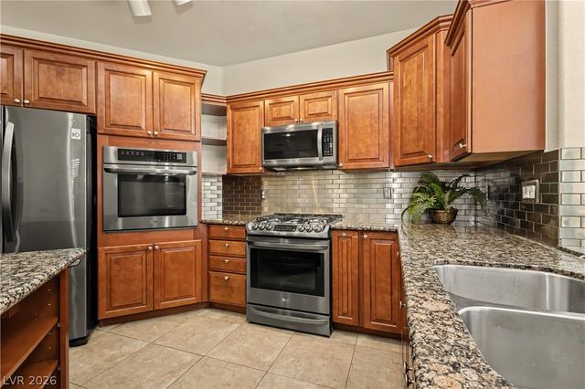1424 Clipperton Avenue, Henderson, NV 89074