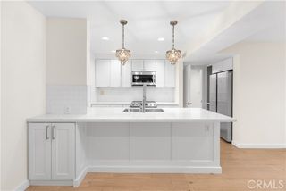 5257 Radford Ave 101, Valley Village, CA 91607