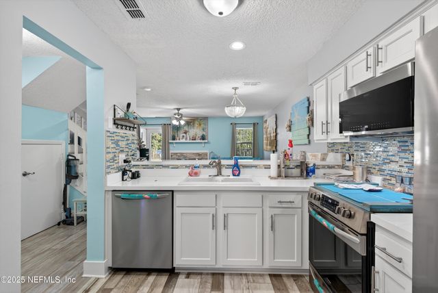 1505 W SPINDRIFT Circle, Neptune Beach, FL 32266