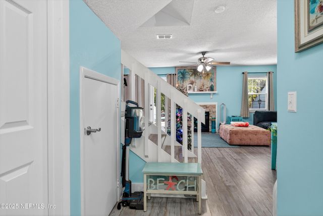 1505 W SPINDRIFT Circle, Neptune Beach, FL 32266