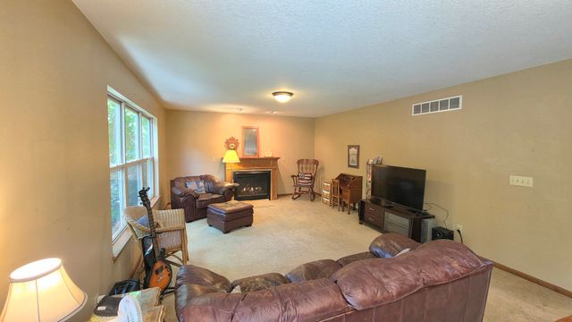 1606 E 5th Street, Coal Valley, IL 61240