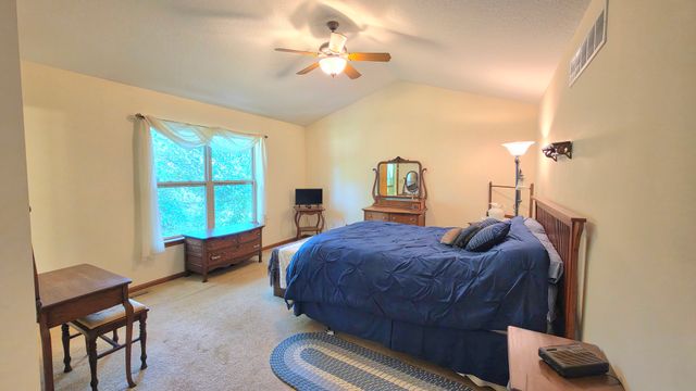 1606 E 5th Street, Coal Valley, IL 61240