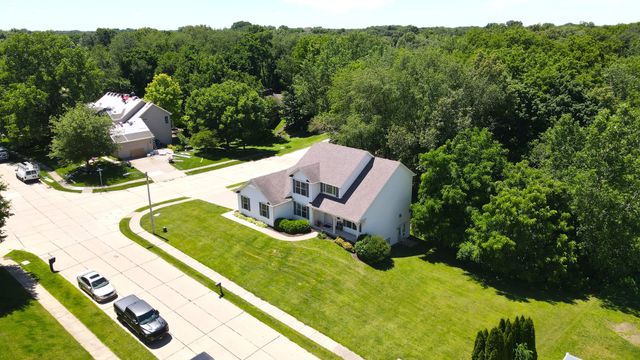 1606 E 5th Street, Coal Valley, IL 61240