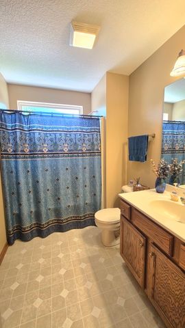 1606 E 5th Street, Coal Valley, IL 61240