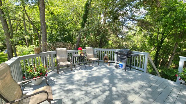 1606 E 5th Street, Coal Valley, IL 61240