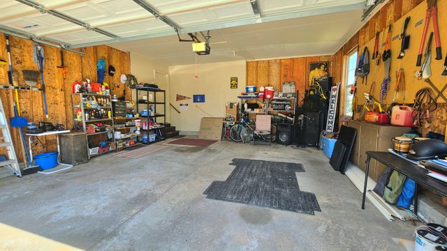 1606 E 5th Street, Coal Valley, IL 61240