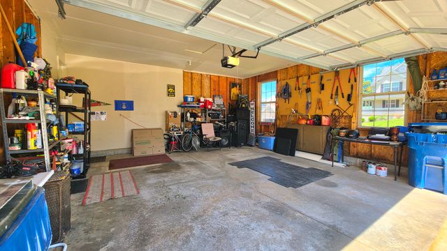 1606 E 5th Street, Coal Valley, IL 61240