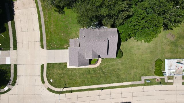 1606 E 5th Street, Coal Valley, IL 61240