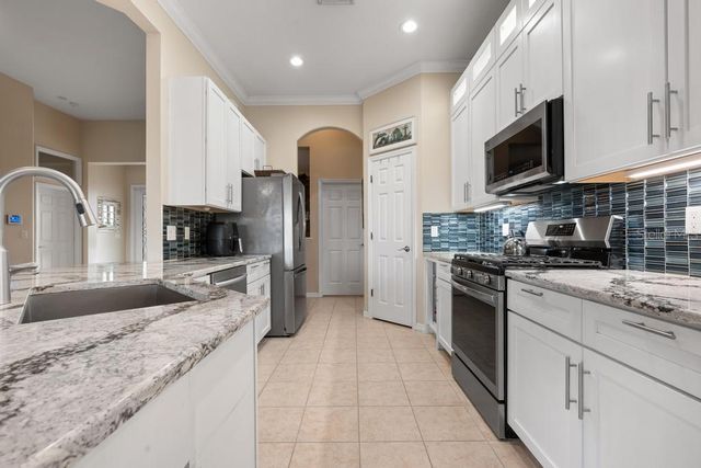 264 DAHLIA COURT, Bradenton, FL 34212