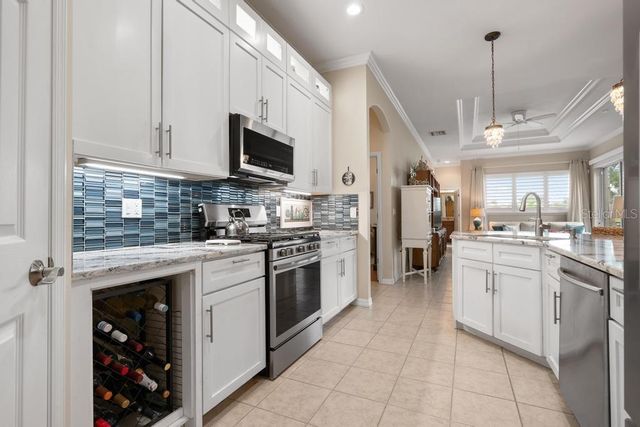 264 DAHLIA COURT, Bradenton, FL 34212