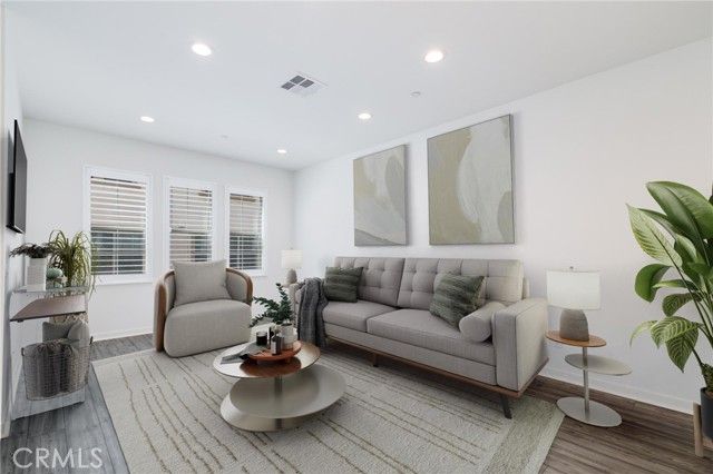 606 White Oaks, Lake Forest (el Toro), CA 92610