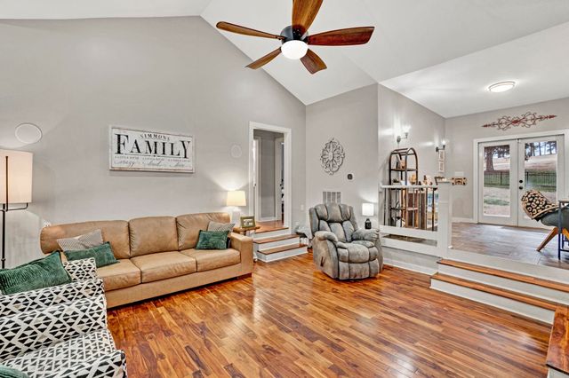 736 Three Wood Lane, Woodruff, SC 29388