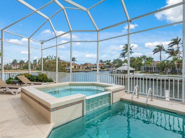 859 Wintergreen CT, Marco Island, FL 34145