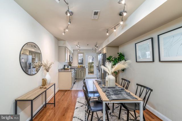 336 S COLLINGTON AVE S, Baltimore, MD 21231
