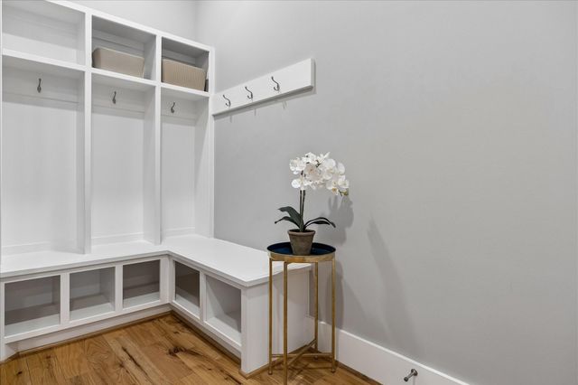 2513 Mcclendon Street, Houston, TX 77030