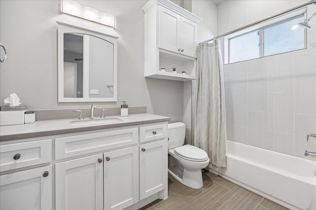 2513 Mcclendon Street, Houston, TX 77030