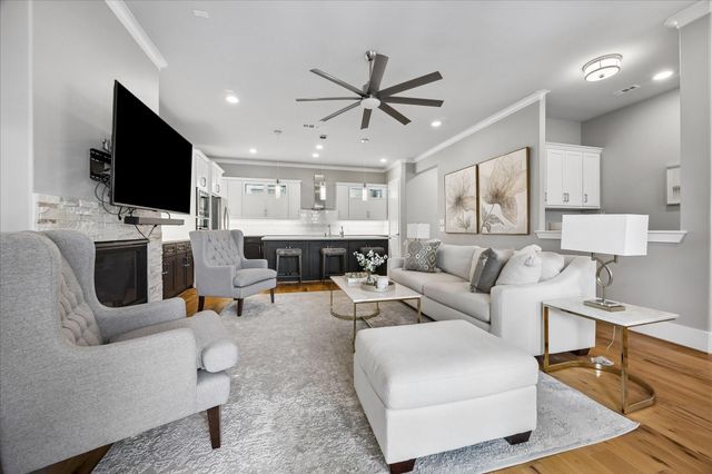 2513 Mcclendon Street, Houston, TX 77030