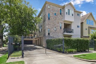 2513 Mcclendon Street, Houston, TX 77030
