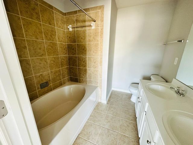 962 Prestwyck Court, Alpharetta, GA 30004