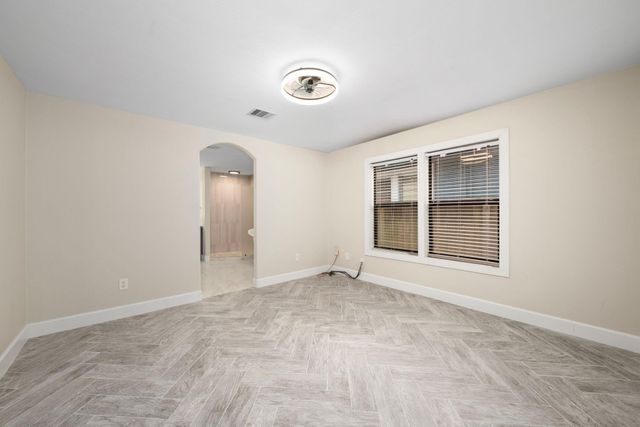 803 E 29th Street, Houston, TX 77009