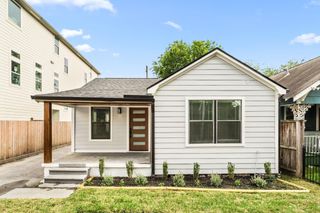 803 E 29th Street, Houston, TX 77009