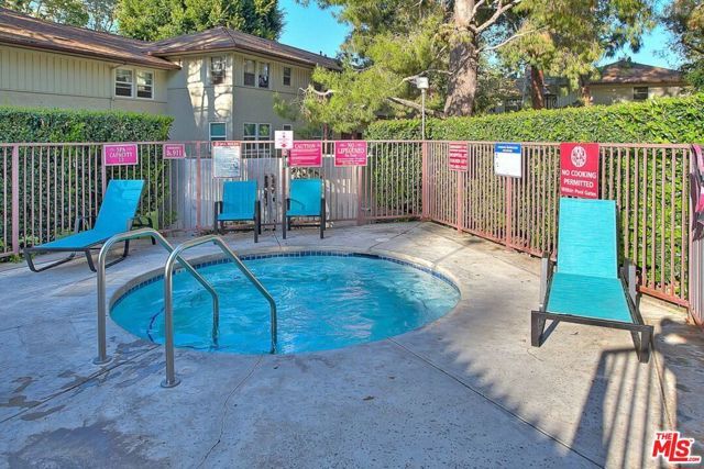 5815 Bowcroft Street 4, Los Angeles, CA 90016