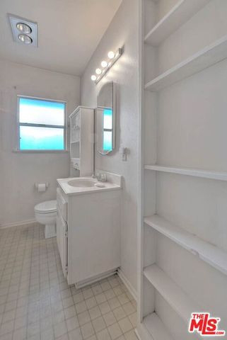 5815 Bowcroft Street 4, Los Angeles, CA 90016