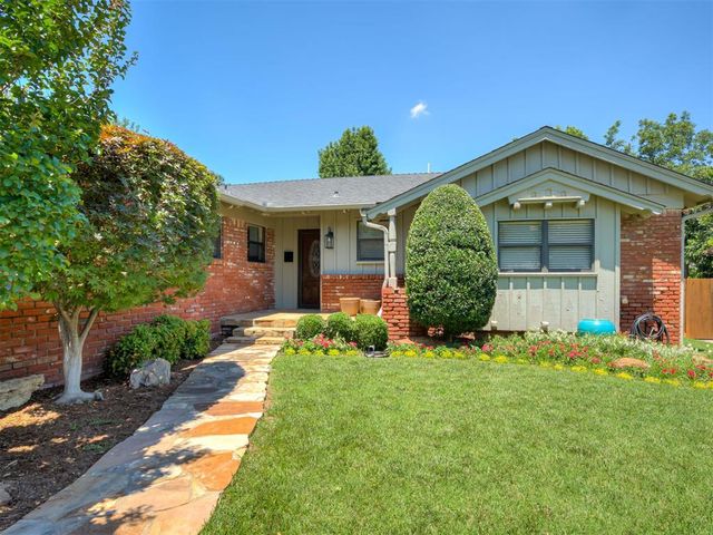 2725 Warwick Drive, Oklahoma City, OK 73116