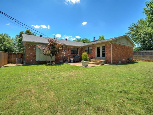 2725 Warwick Drive, Oklahoma City, OK 73116