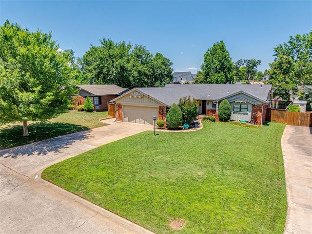 2725 Warwick Drive, Oklahoma City, OK 73116