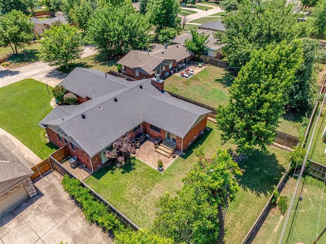 2725 Warwick Drive, Oklahoma City, OK 73116