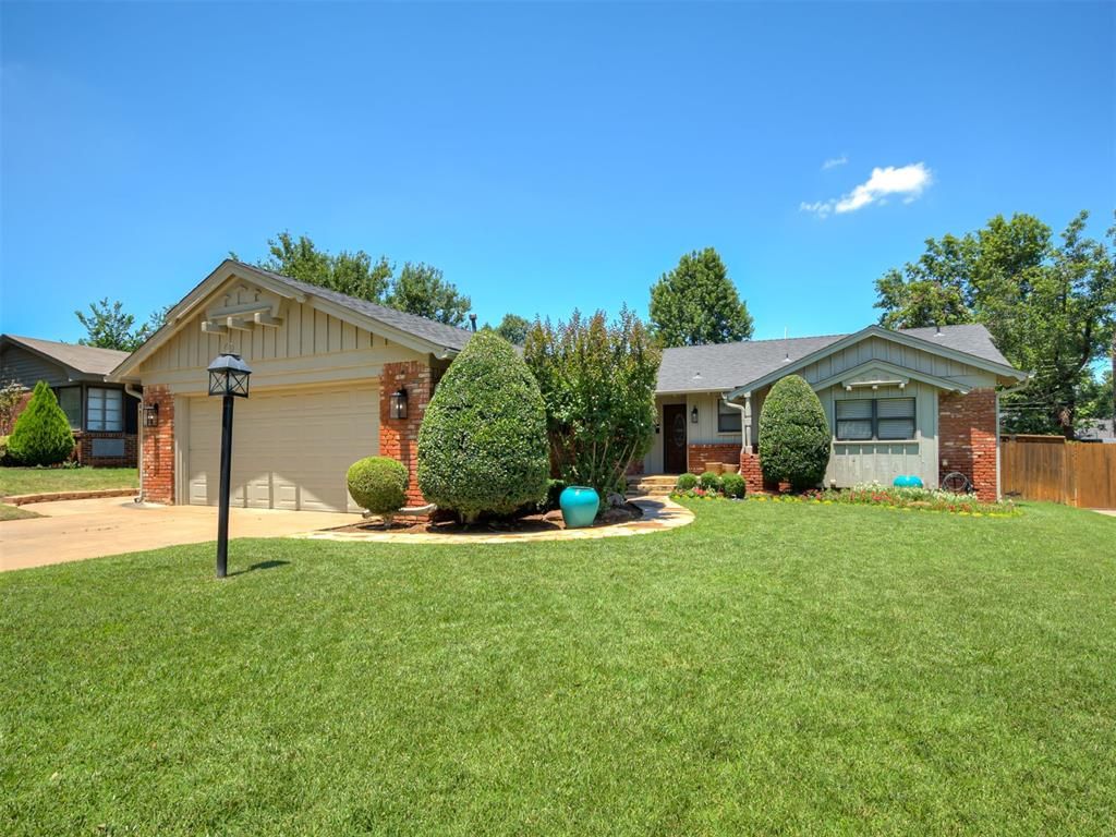 2725 Warwick Drive, Oklahoma City, OK 73116