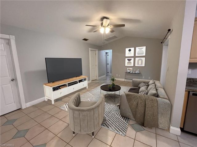 111 SE 21st AVE, Cape Coral, FL 33990