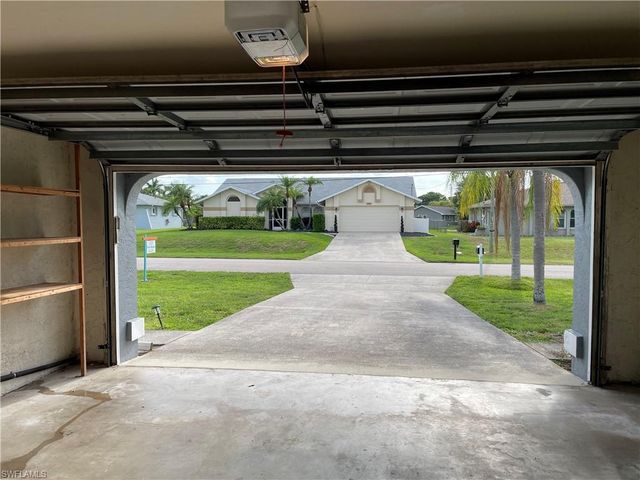 111 SE 21st AVE, Cape Coral, FL 33990