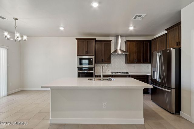 5135 Venado Street, Las Cruces, NM 88012