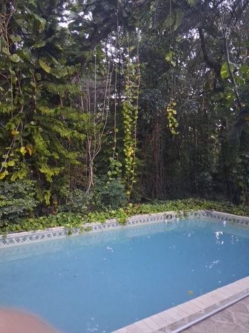 5911 SW 196th Lane, Southwest Ranches, FL 33332