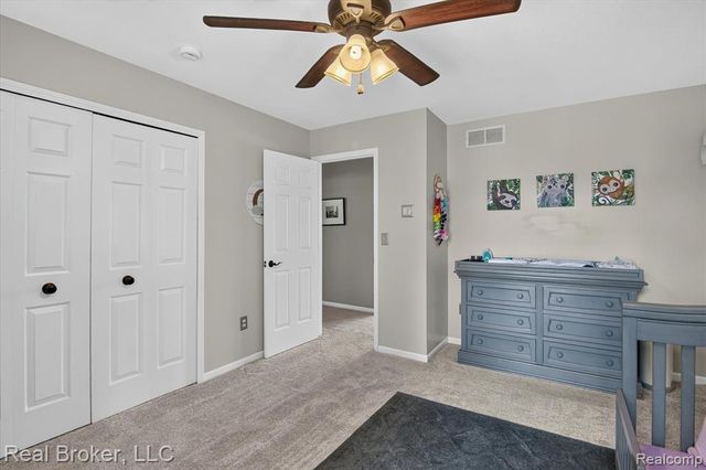 15156 Oak Valley Lane, Monroe, MI 48161