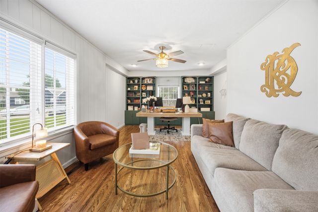 1804 S Delaware Avenue, Tulsa, OK 74104