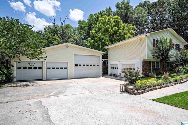 545 OVERHILL DRIVE, Pelham, AL 35124