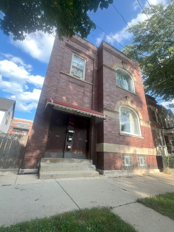 3849 N Marshfield Avenue, Chicago, IL 60613 — exterior
